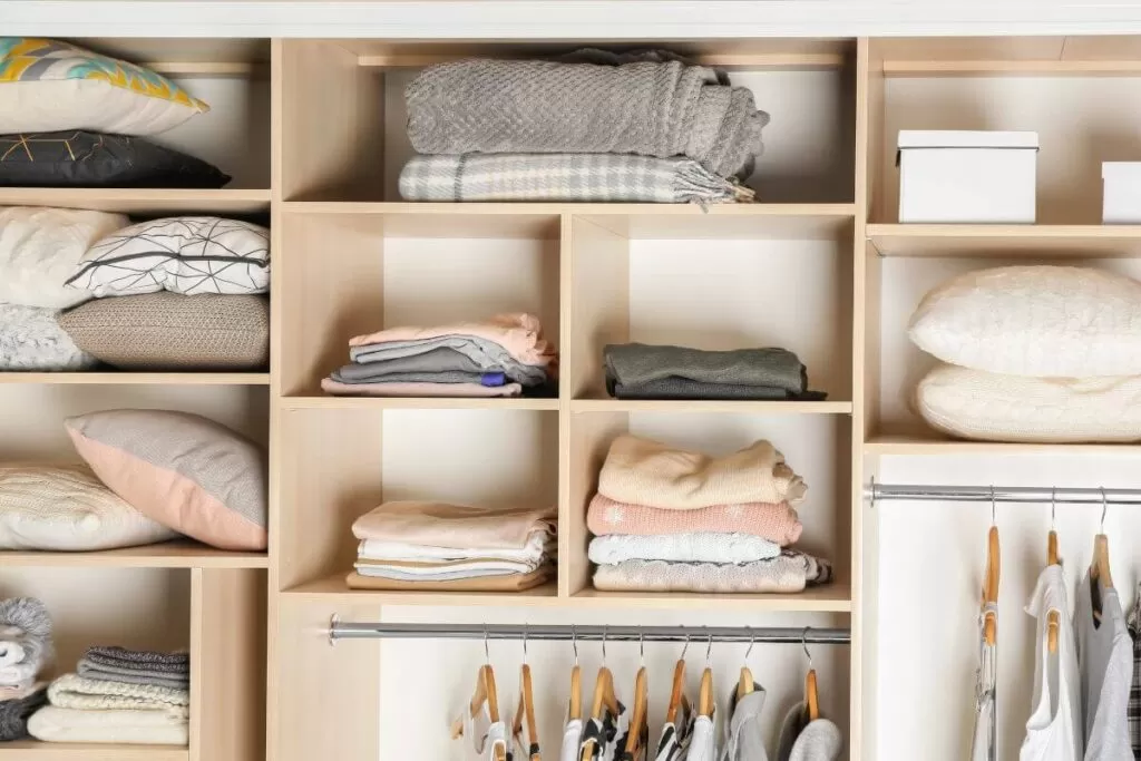decluttering method konmari