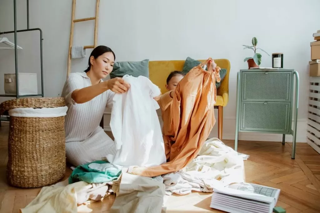 folding clothes
